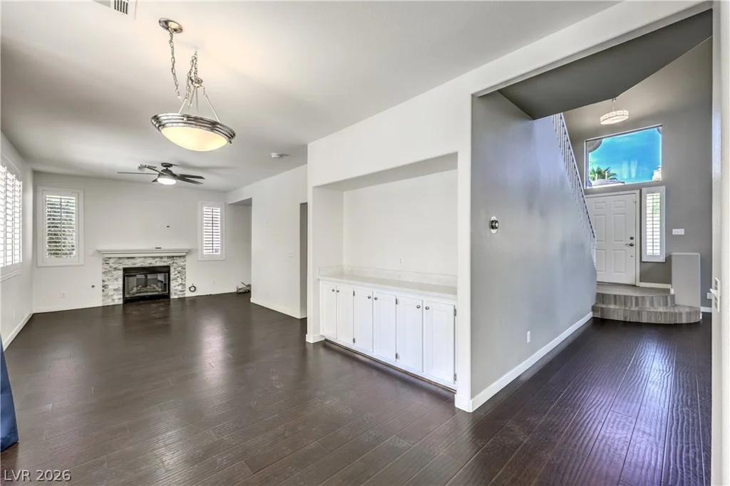 1032 Venetian Hills, Las Vegas, NV 89144