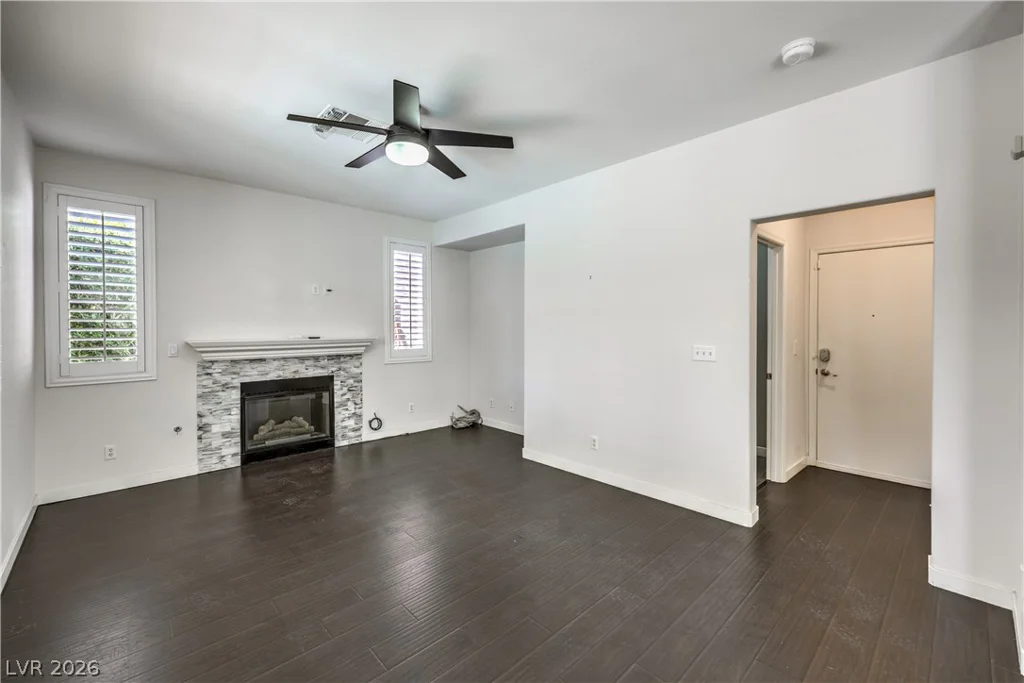 1032 Venetian Hills, Las Vegas, NV 89144