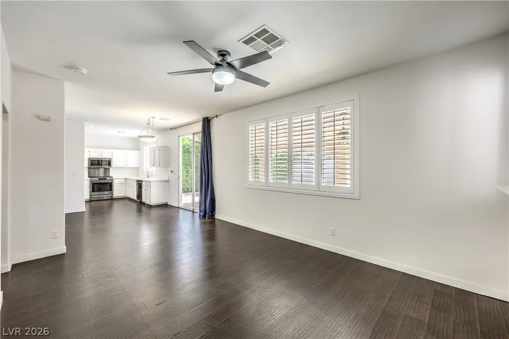1032 Venetian Hills, Las Vegas, NV 89144