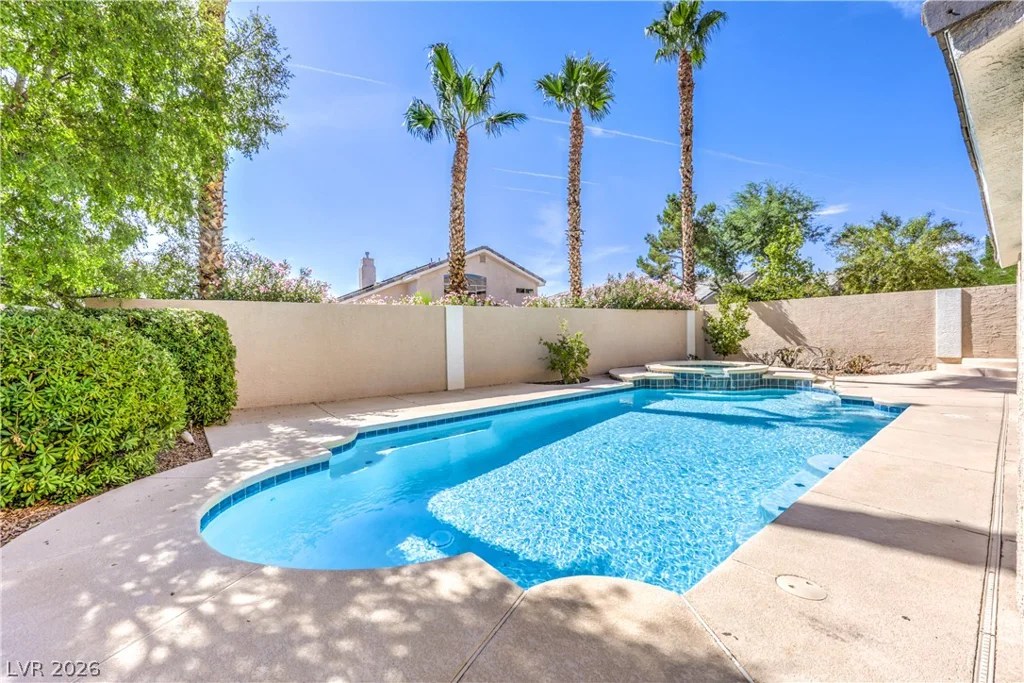 1032 Venetian Hills, Las Vegas, NV 89144