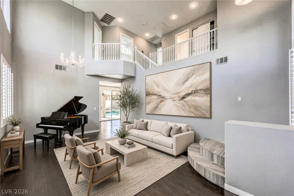 1032 Venetian Hills, Las Vegas, NV 89144
