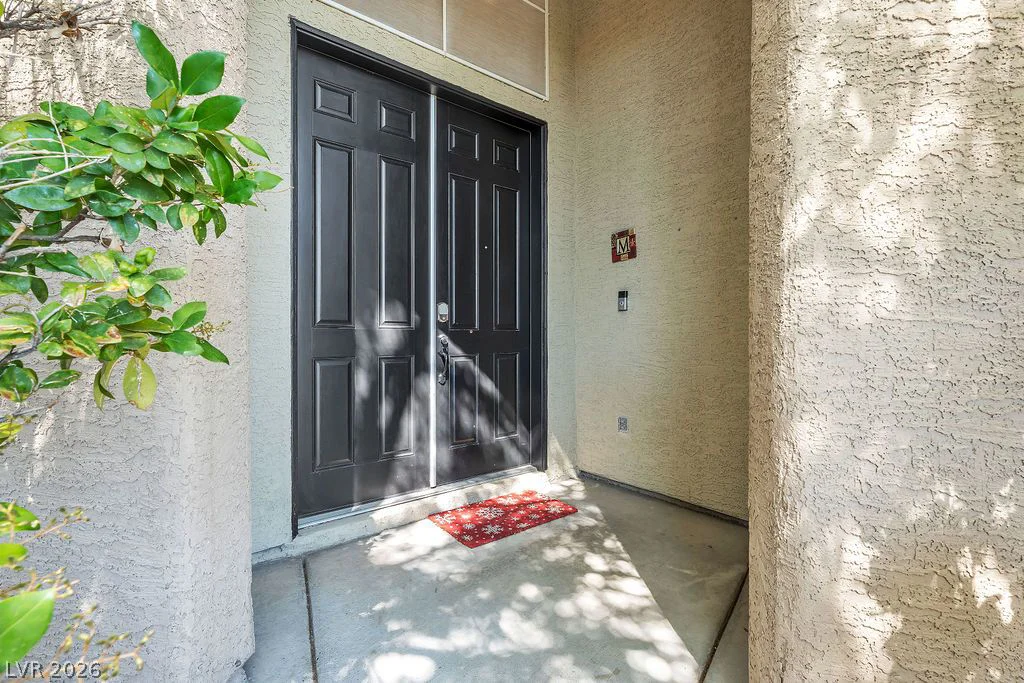 8221 Glistening Rush, Las Vegas, NV 89131