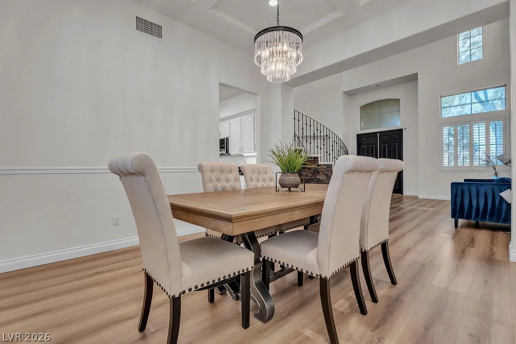 8221 Glistening Rush, Las Vegas, NV 89131