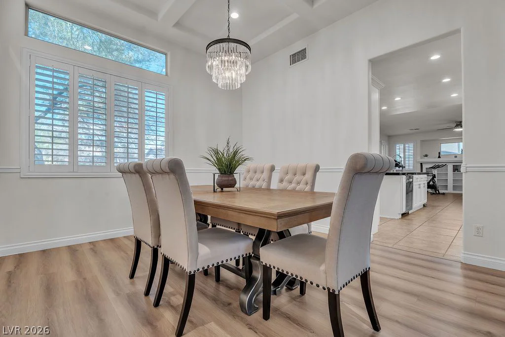 8221 Glistening Rush, Las Vegas, NV 89131