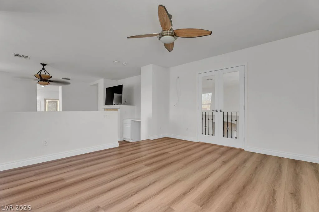 8221 Glistening Rush, Las Vegas, NV 89131