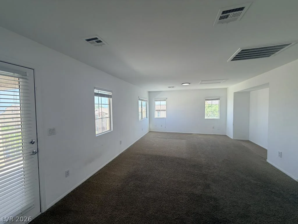 6522 Ditmars, Las Vegas, NV 89166