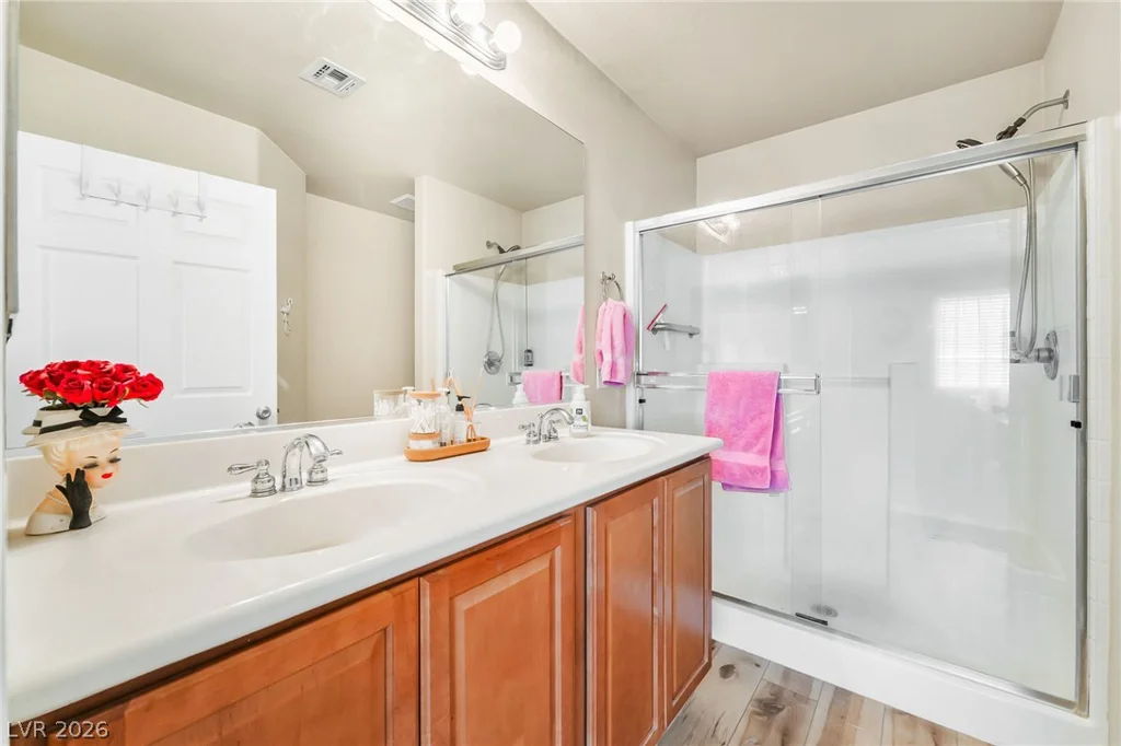 8544 Lakota, Las Vegas, NV 89123