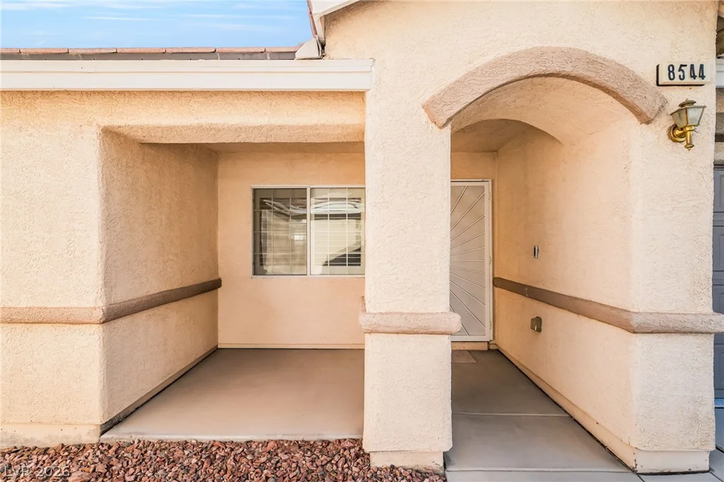 8544 Lakota, Las Vegas, NV 89123