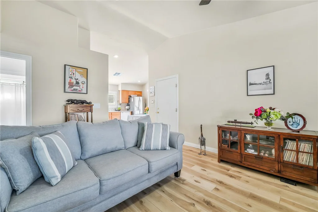 8544 Lakota, Las Vegas, NV 89123