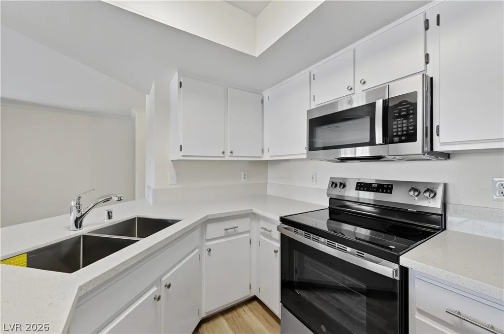 8600 Charleston, Las Vegas, NV 89117