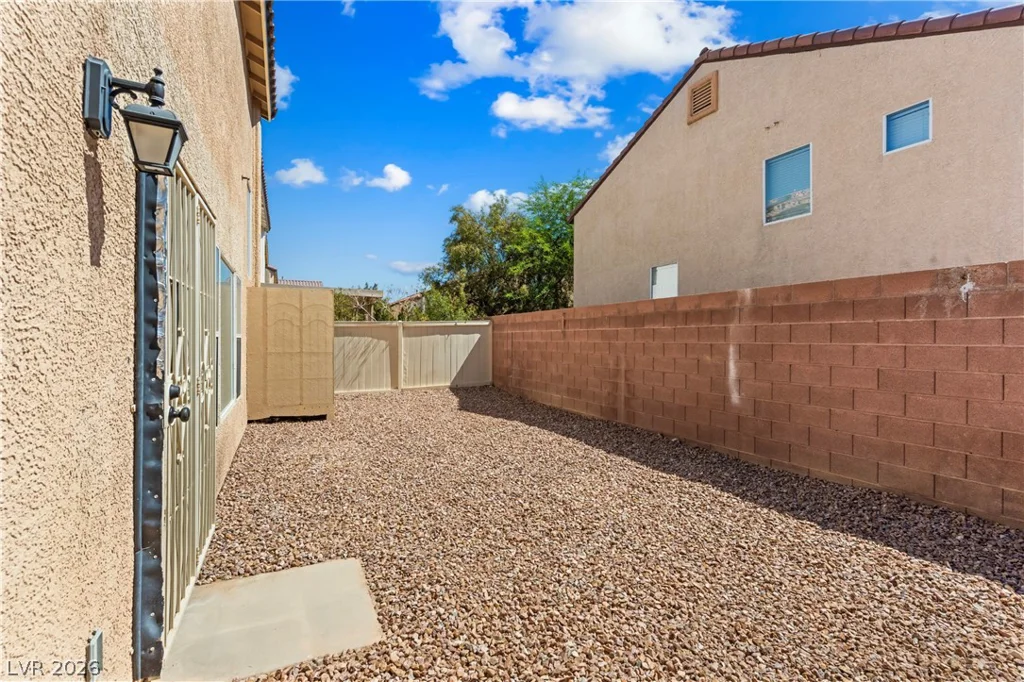 7498 Buttonbrush, Las Vegas, NV 89139