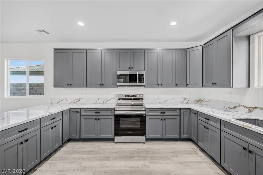 101 Ironton, Pahrump, NV 89048