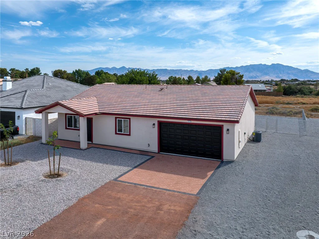 101 Ironton, Pahrump, NV 89048
