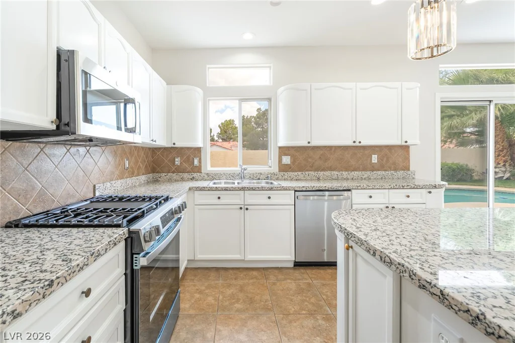 8815 La Manga, Las Vegas, NV 89147