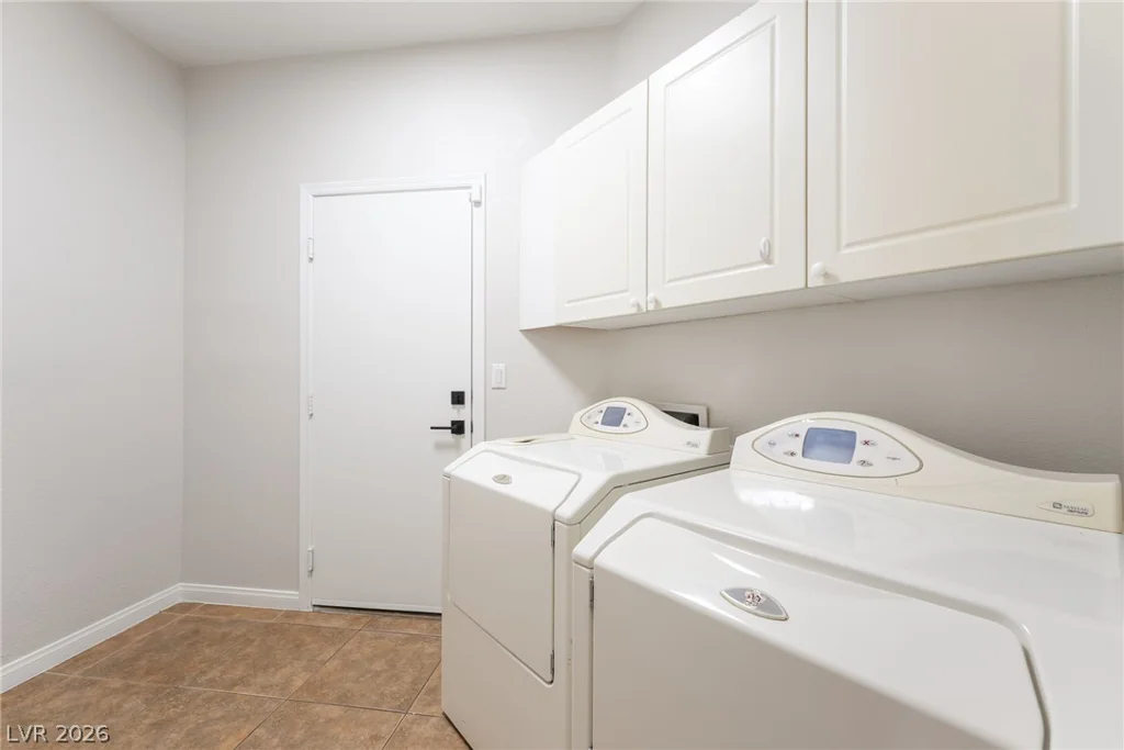8815 La Manga, Las Vegas, NV 89147
