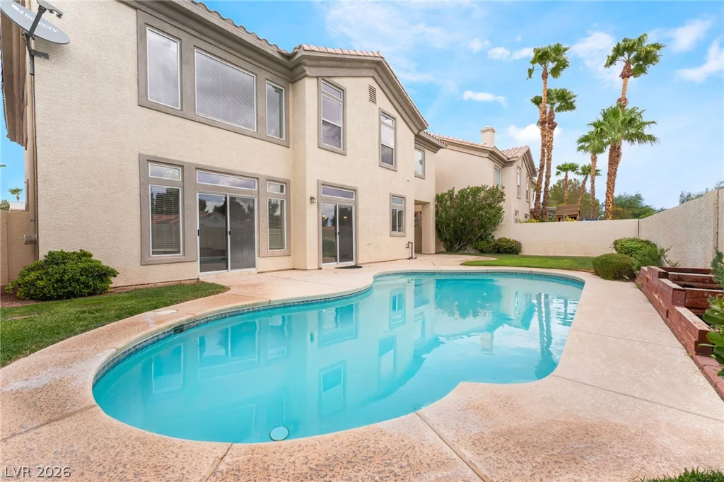 8815 La Manga, Las Vegas, NV 89147