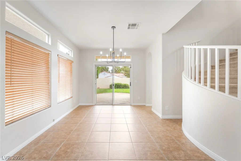 8815 La Manga, Las Vegas, NV 89147