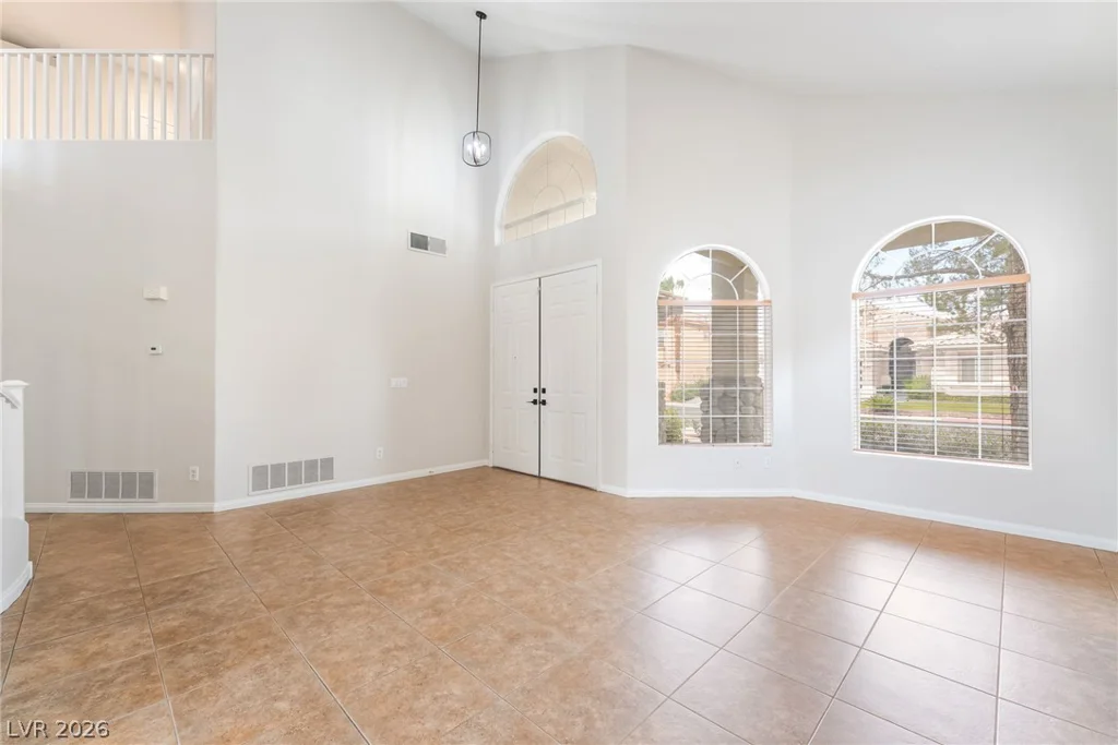 8815 La Manga, Las Vegas, NV 89147