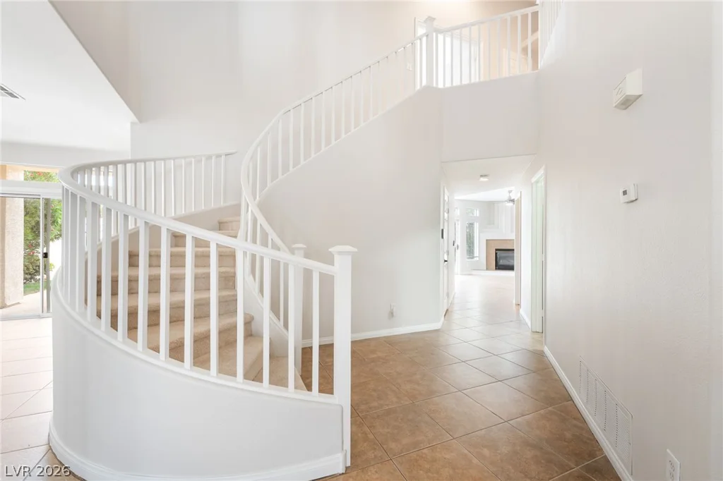 8815 La Manga, Las Vegas, NV 89147
