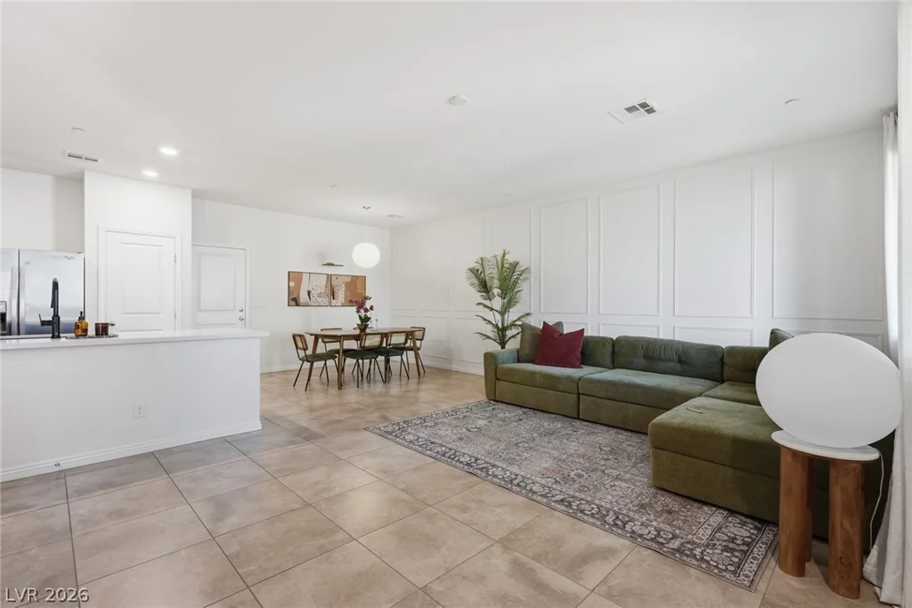 3181 Bitetto, Henderson, NV 89044