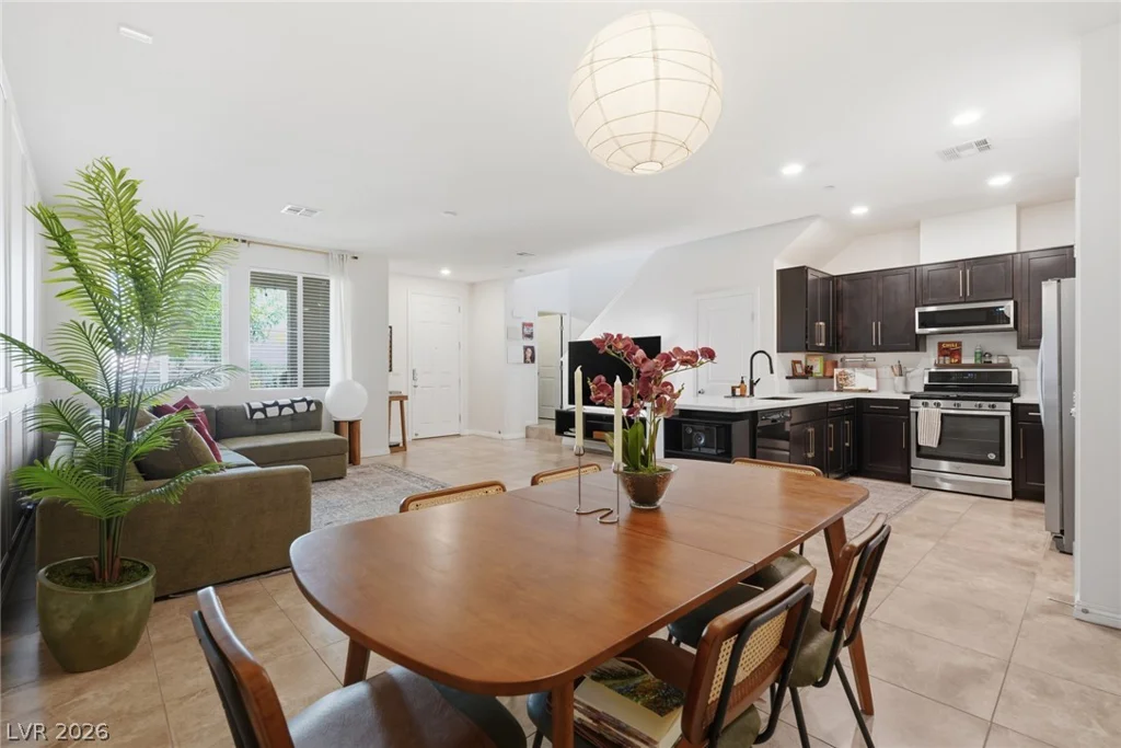 3181 Bitetto, Henderson, NV 89044