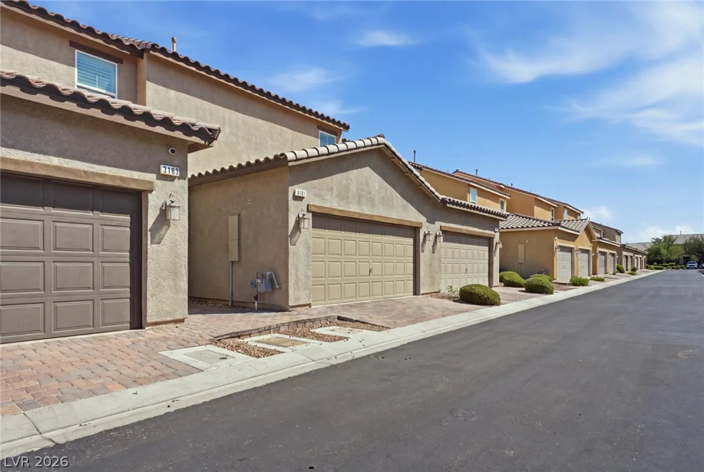 3181 Bitetto, Henderson, NV 89044