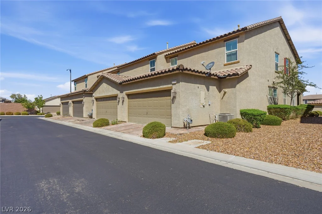 3181 Bitetto, Henderson, NV 89044