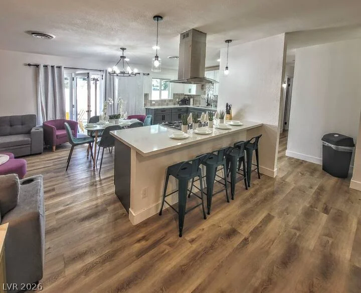 3113 Black Forest, Las Vegas, NV 89102