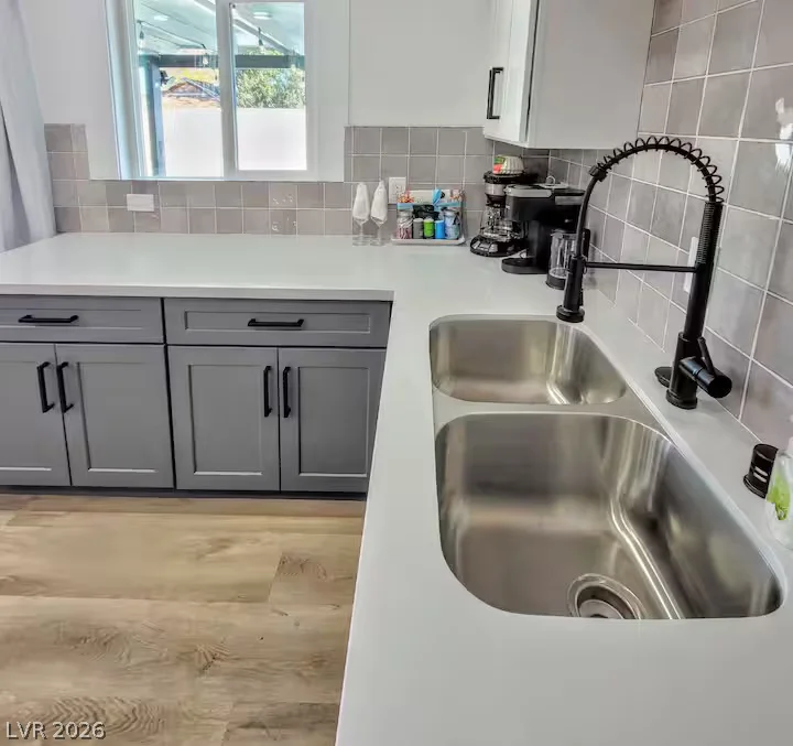 3113 Black Forest, Las Vegas, NV 89102