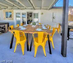 3113 Black Forest, Las Vegas, NV 89102