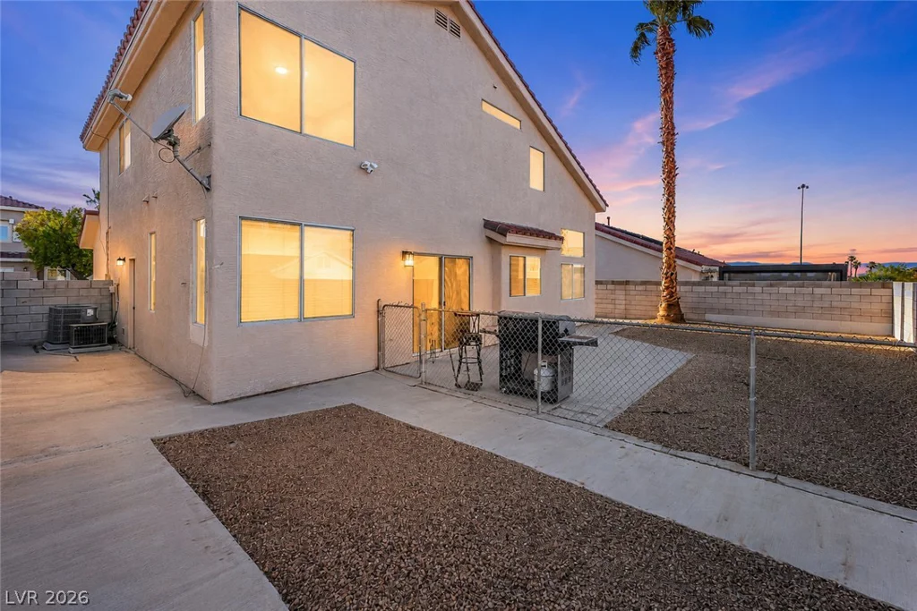 1874 Mesquite Canyon, Henderson, NV 89012