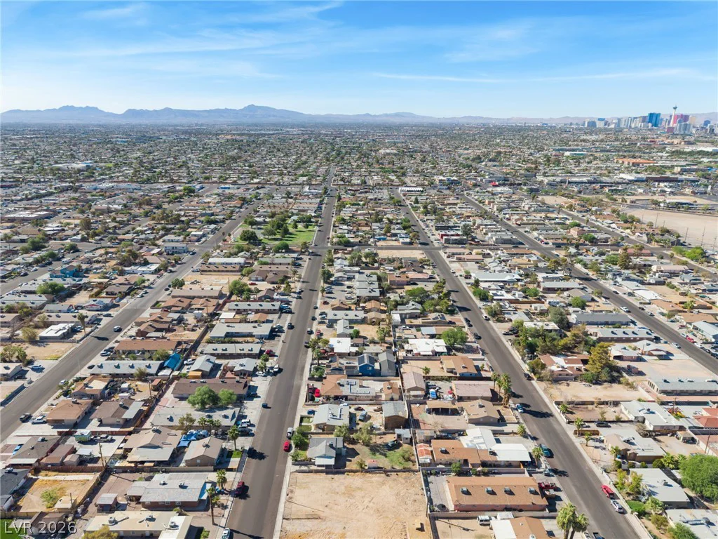 2315 MCCarran, North Las Vegas, NV 89030
