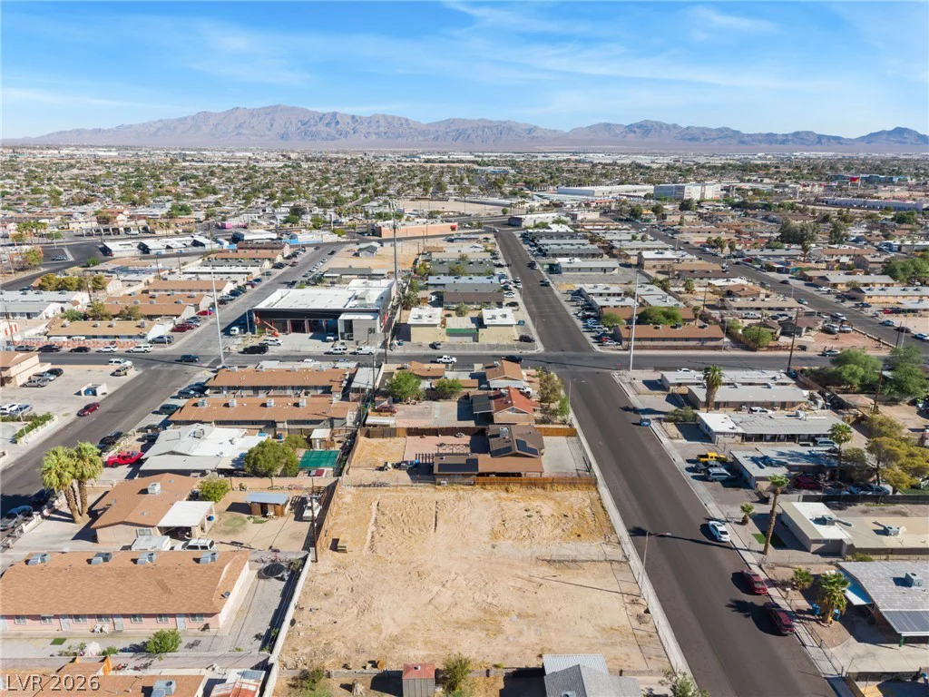 2315 MCCarran, North Las Vegas, NV 89030
