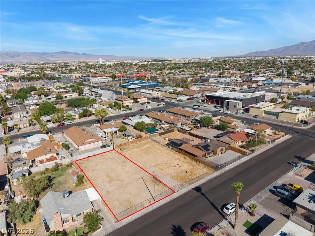 2315 MCCarran, North Las Vegas, NV 89030