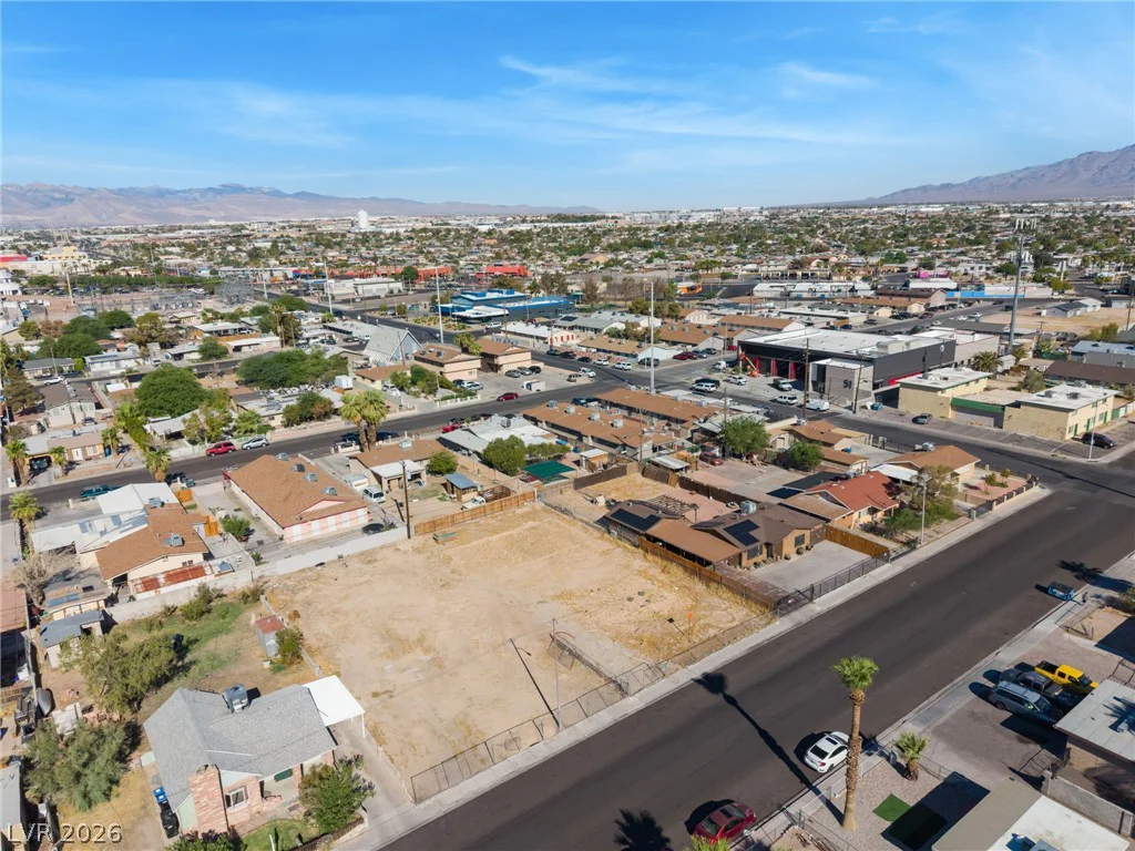 2315 MCCarran, North Las Vegas, NV 89030