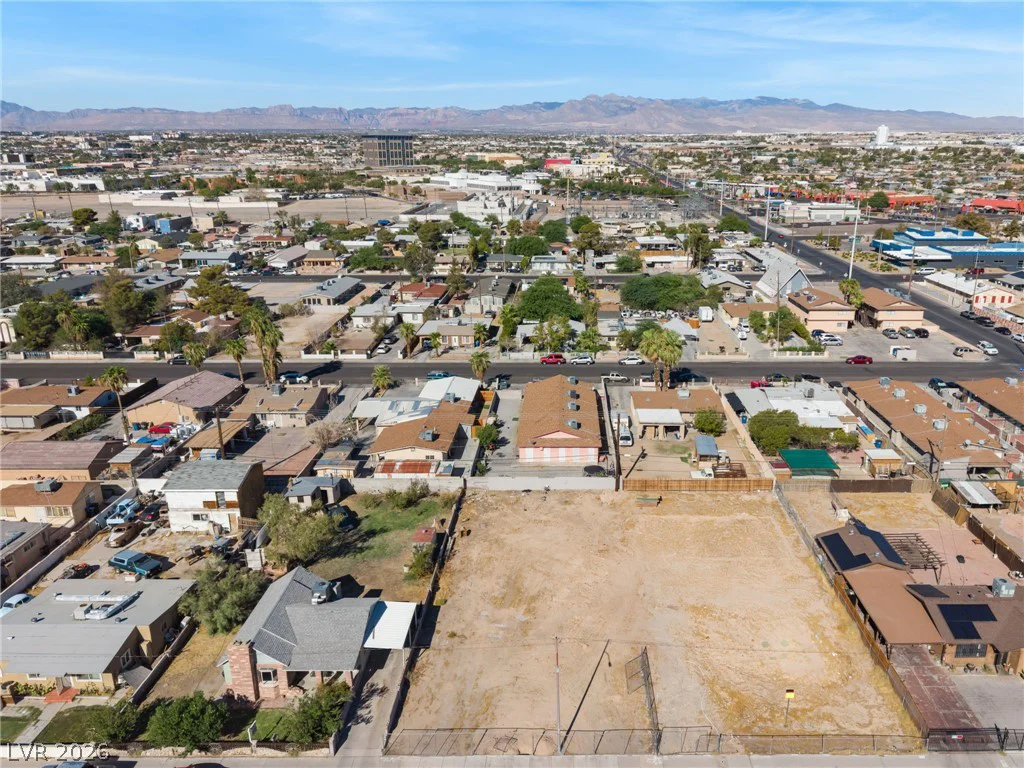 2315 MCCarran, North Las Vegas, NV 89030