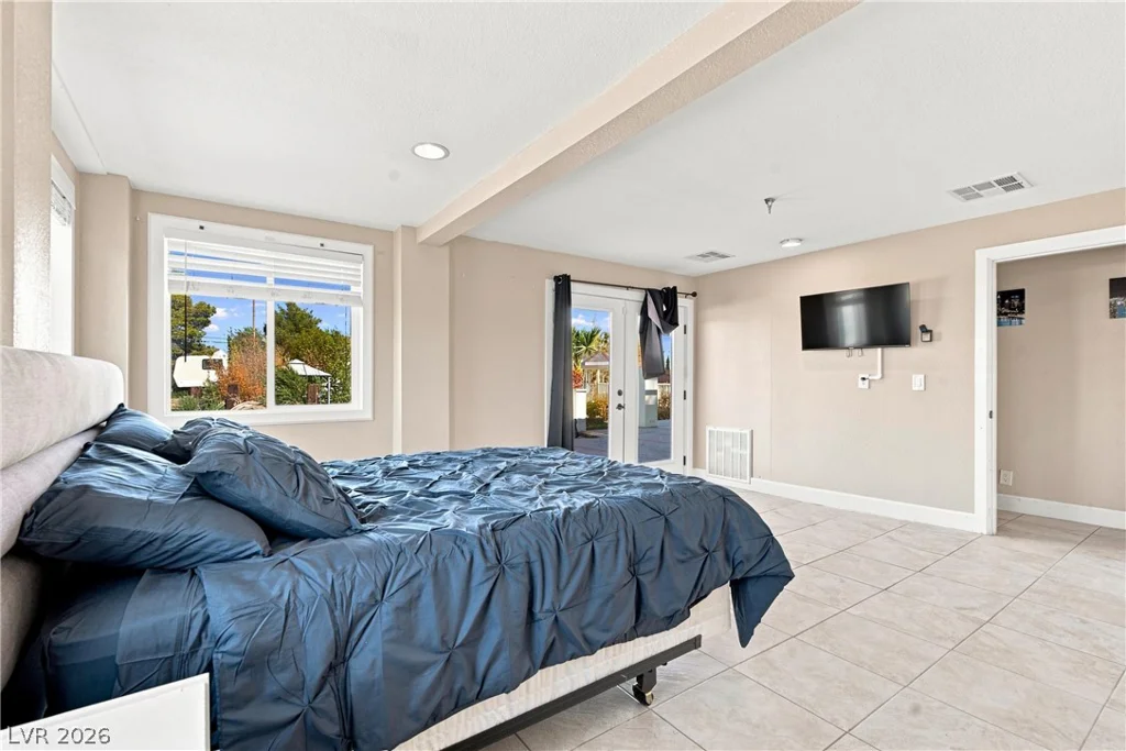 2940 Bronco, Las Vegas, NV 89146
