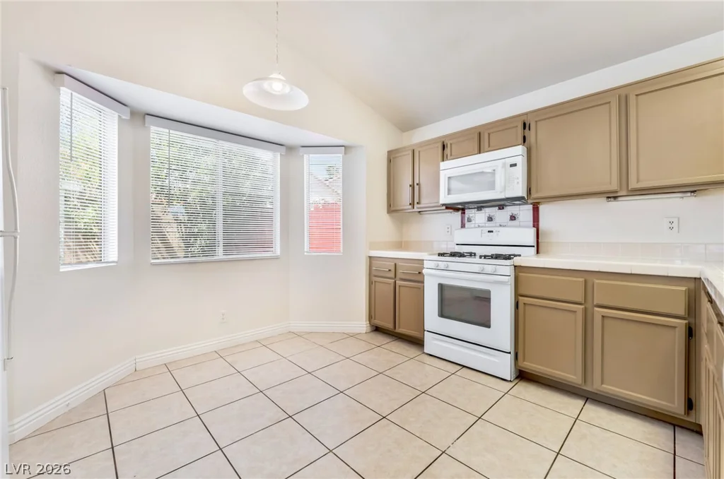 2705 Cheshire, Las Vegas, NV 89108
