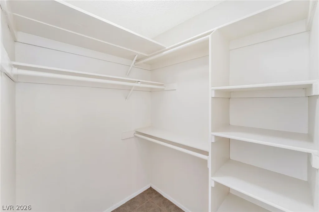 2705 Cheshire, Las Vegas, NV 89108