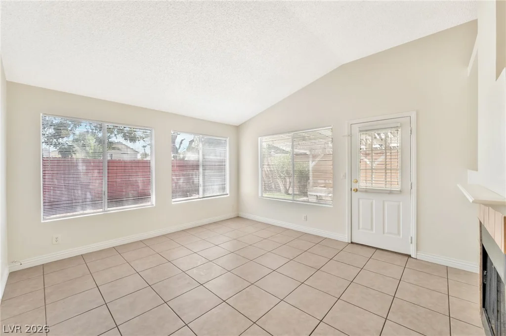2705 Cheshire, Las Vegas, NV 89108