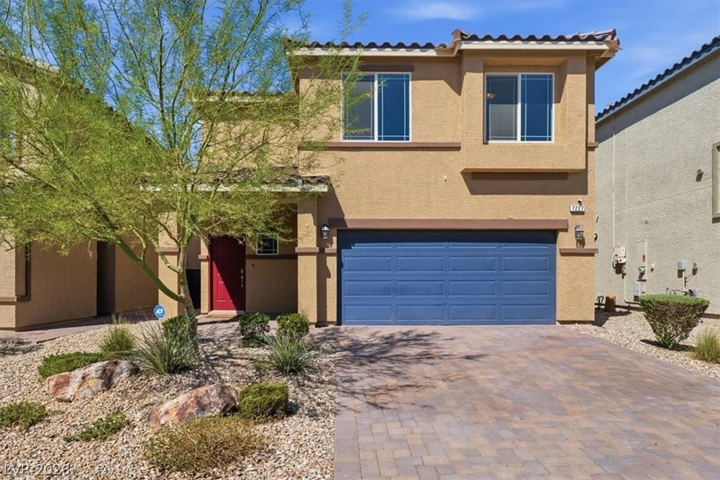 7227 Glimmer Point, North Las Vegas, NV 89084