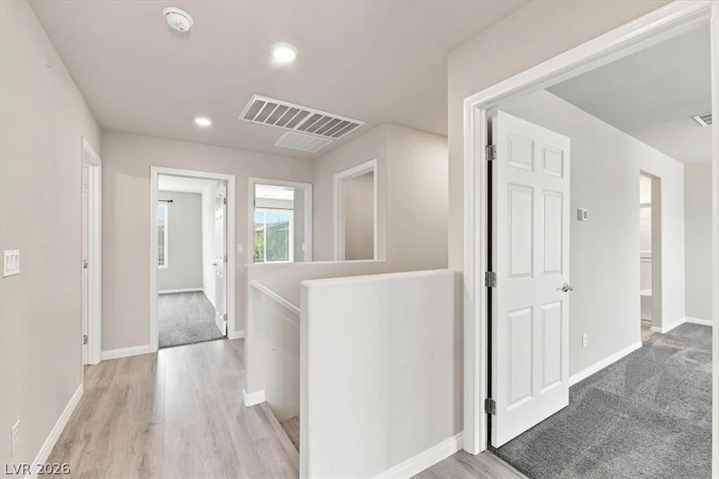 7227 Glimmer Point, North Las Vegas, NV 89084