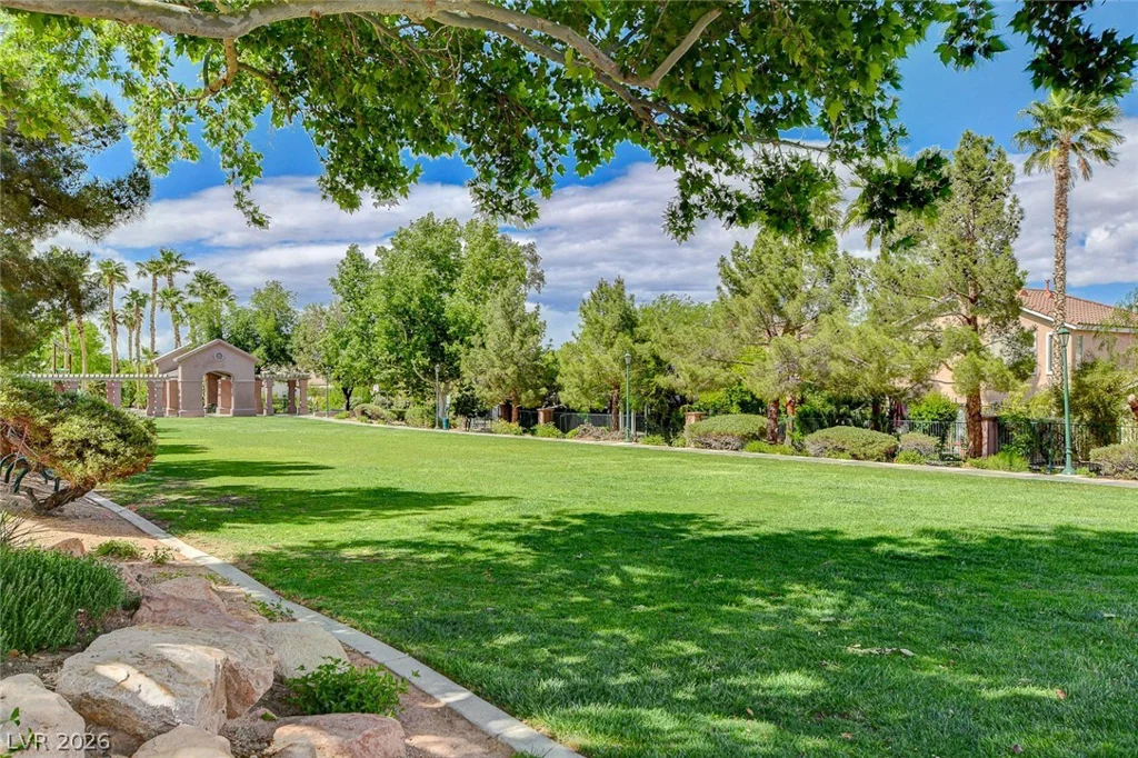 33 Staghorn, Henderson, NV 89012