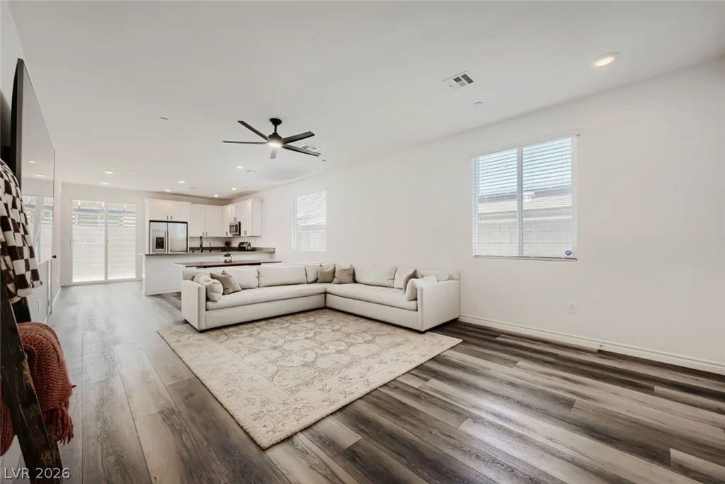 9482 Noble Fir Ridge, Las Vegas, NV 89143