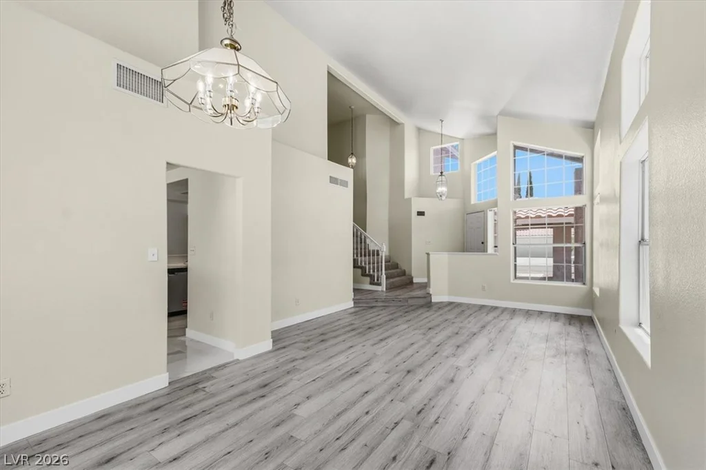 7612 Cruz Bay, Las Vegas, NV 89128