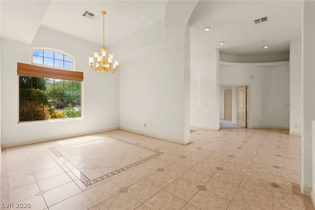8870 Fisher, Las Vegas, NV 89149