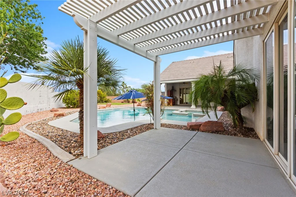 8870 Fisher, Las Vegas, NV 89149