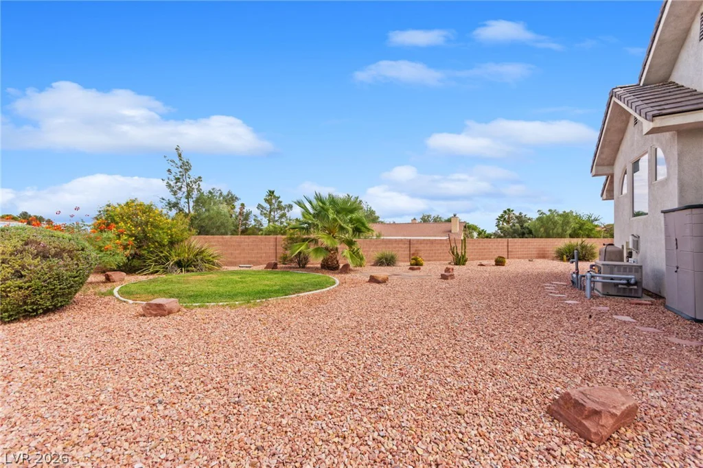 8870 Fisher, Las Vegas, NV 89149