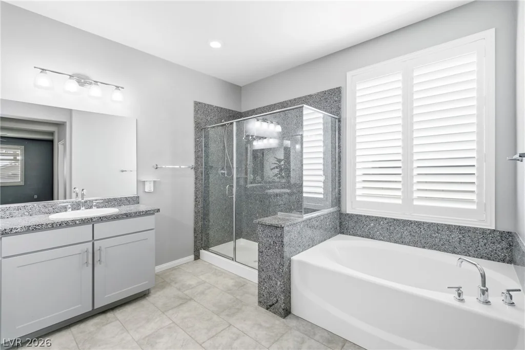 6125 Steinway, Las Vegas, NV 89131