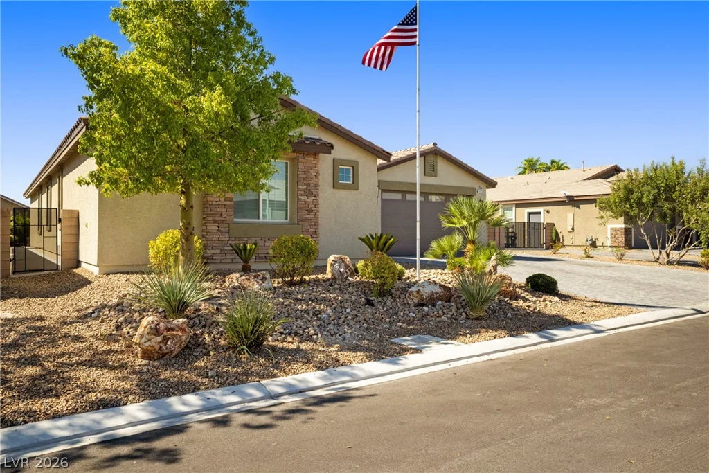 6125 Steinway, Las Vegas, NV 89131